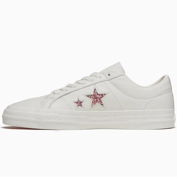 NIB🆕Converse x Turnstile One Star Pro Ox Pink/Wht
Sz Mens 11.5 Wmns 13.5 - Picture 1 of 9